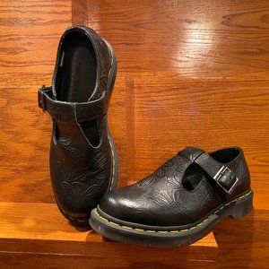 Doc Martens Black Floral embossed Polly shoe UK7 US9L US8M